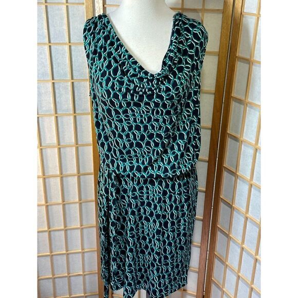 BananaāRepublicāMedĀ GreenāandāBlackāDress - Picture 7 of 13